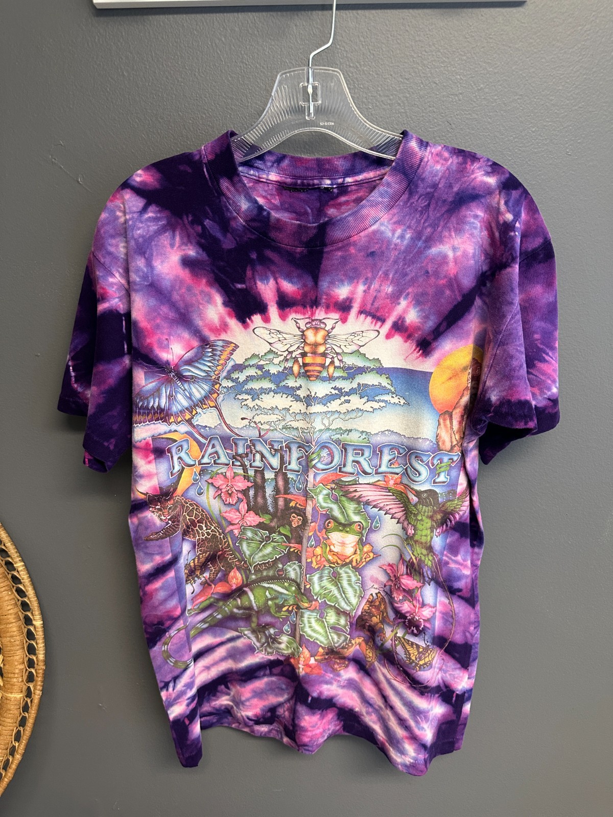 Vintage 90s Lisa Chapman Womens M Graphics Tie Dye T Shirt Rain Forest Animals