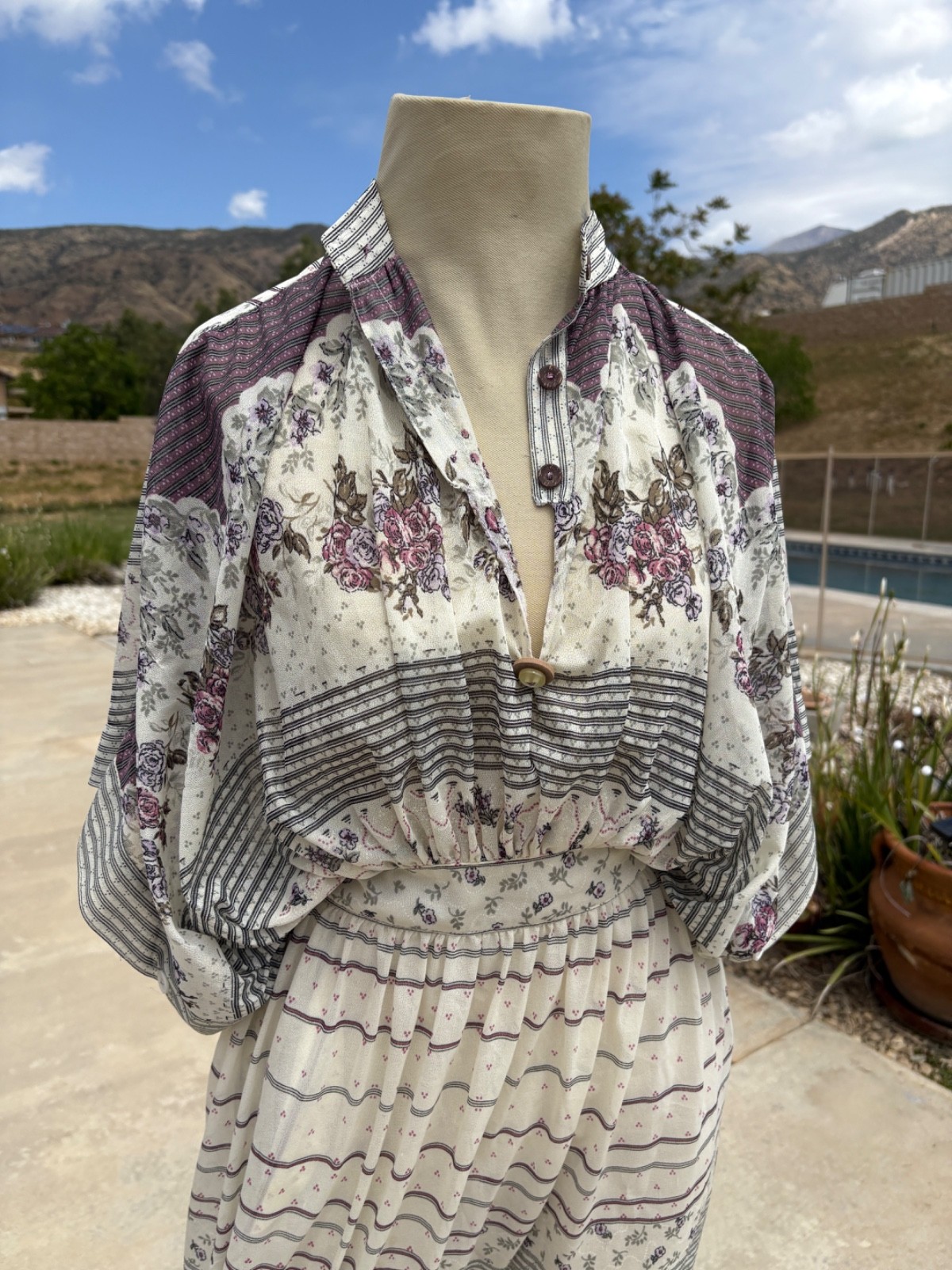 Vintage 70s Kimono style Floral Calico Shear Sheath Party Day Dress Boho S