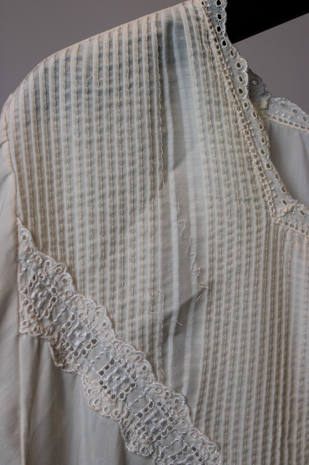 Vintage Pink Long Nightgown Victorian Long Sleeve Sz S Lace Trim, 53” Length