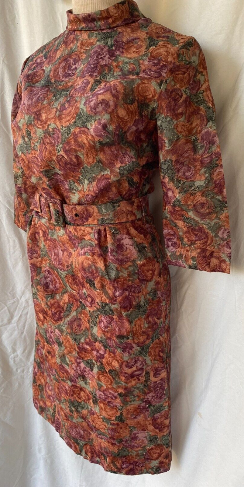VTG 50’S 60’S..ROCKABILLY..BOMBSHELL..WIGGLE..FLORAL..DRESS..SMALL