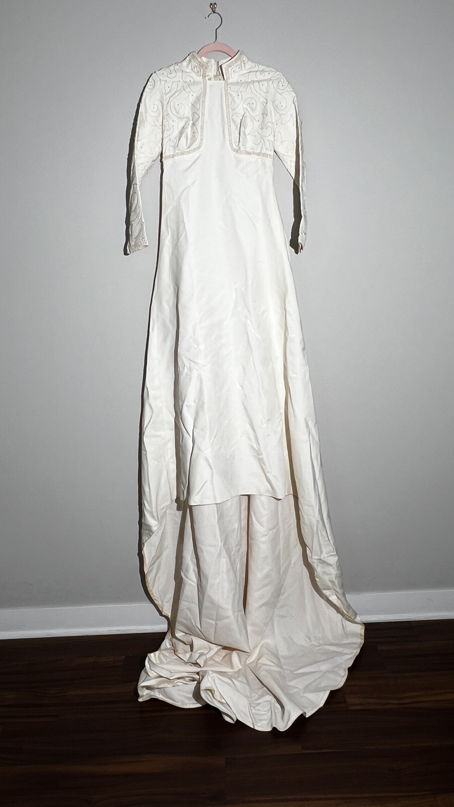 Vintage 1960s Bridal Originals Mod Mandarin Collar Wedding Dress Gown Train S/M