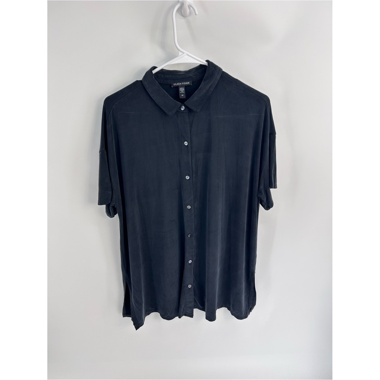 Eileen Fisher Short Sleeve Jersey Button Down Top – Size small
