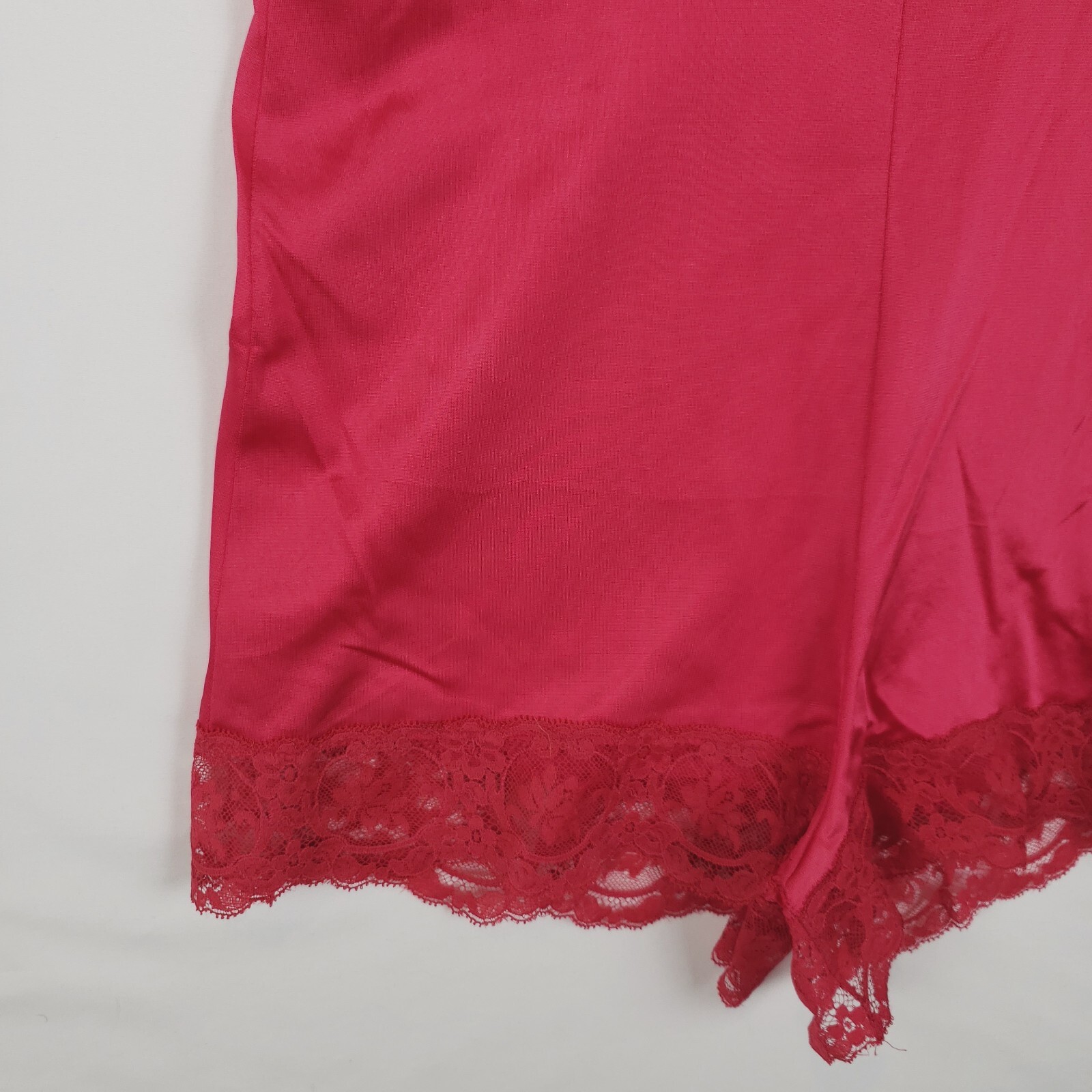 Vintage Olga Romper Womens Small Red 100% Nylon Lace Trim Spaghetti Straps *Flaw