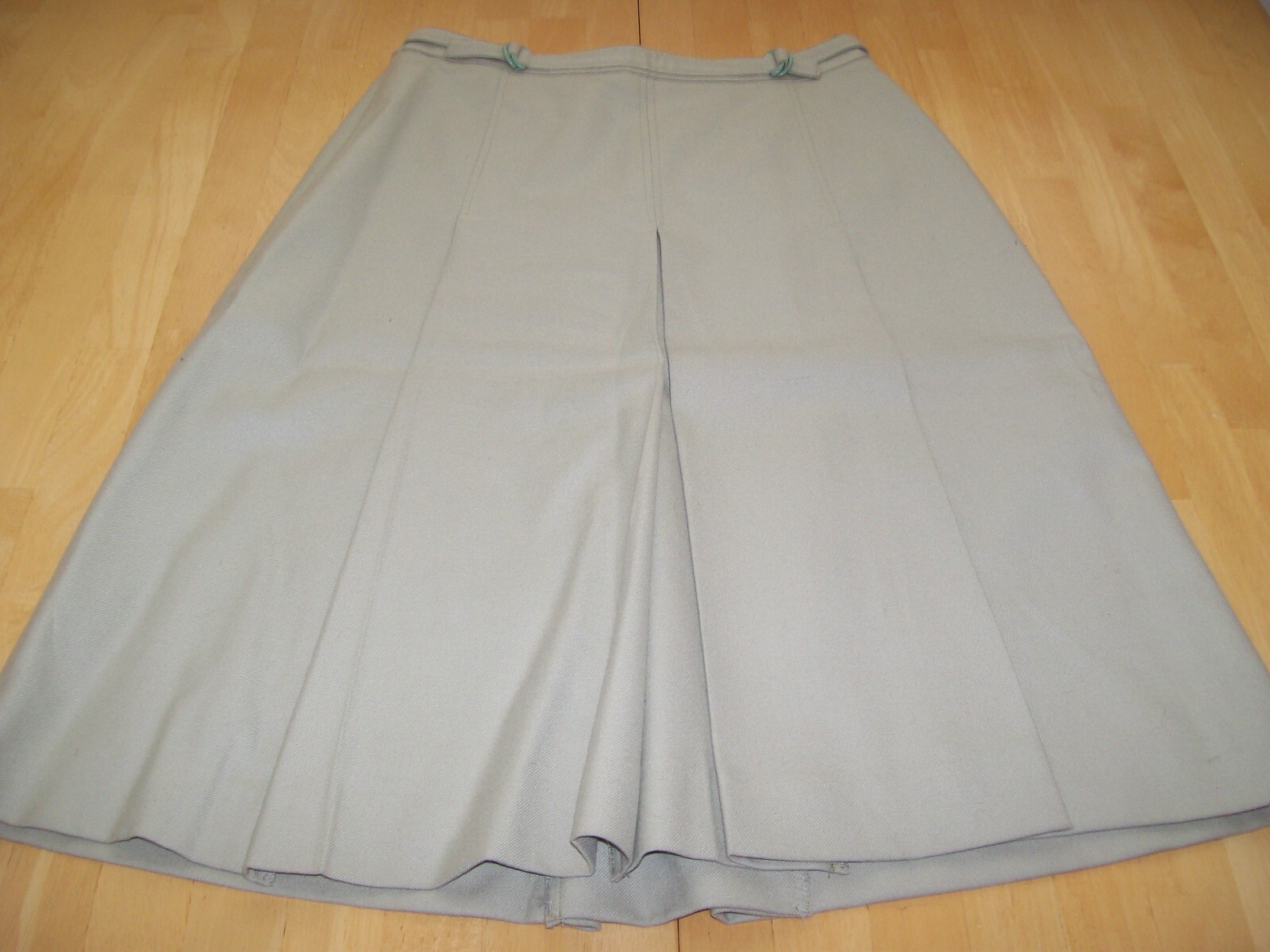 True Vintage 1970’s HUCKE 3 Piece Skirt Top & Sweater Set Women’s Small or 6