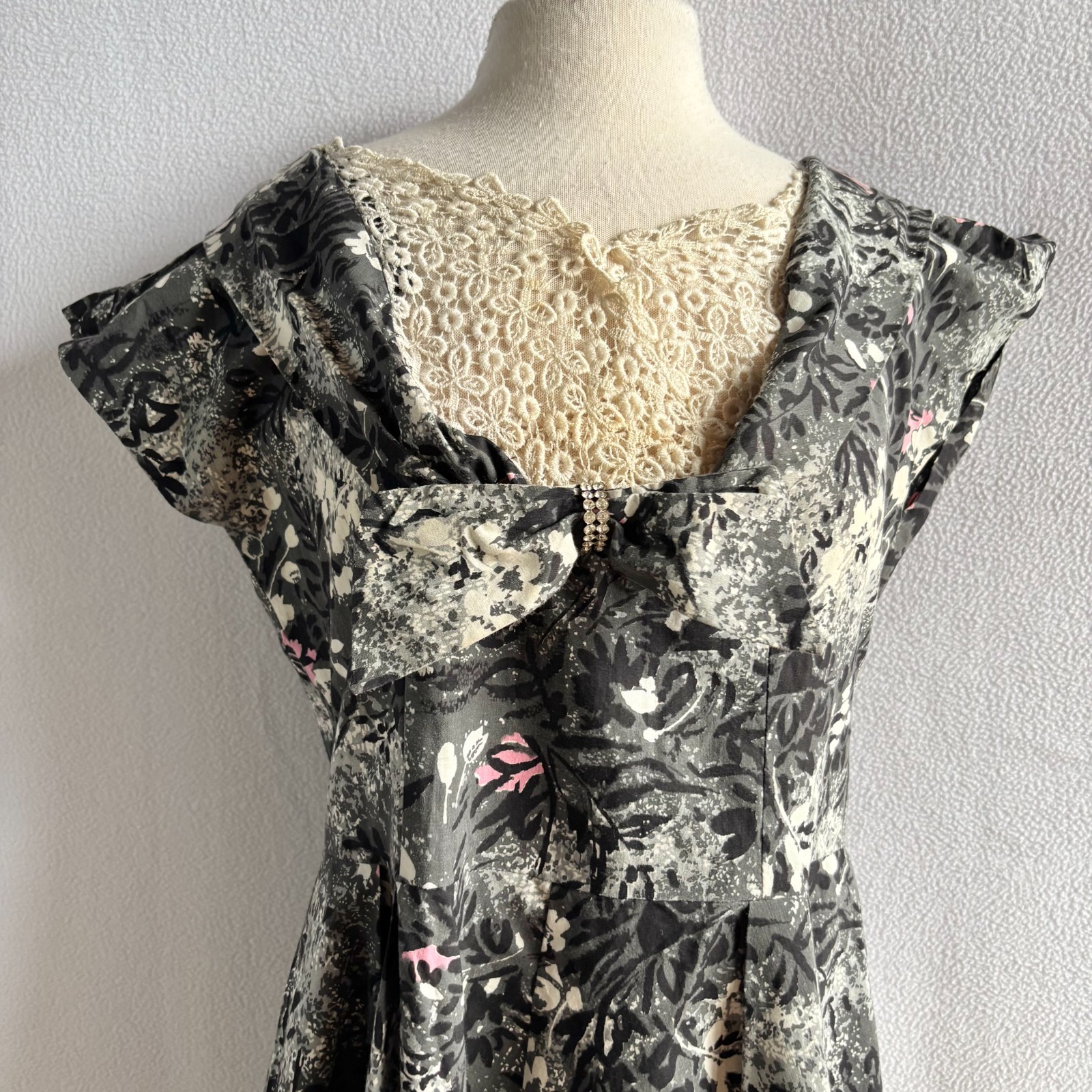 Vintage 1950s Pink Black Gray Abstract Print Fit & Flare Cotton Dress M/L