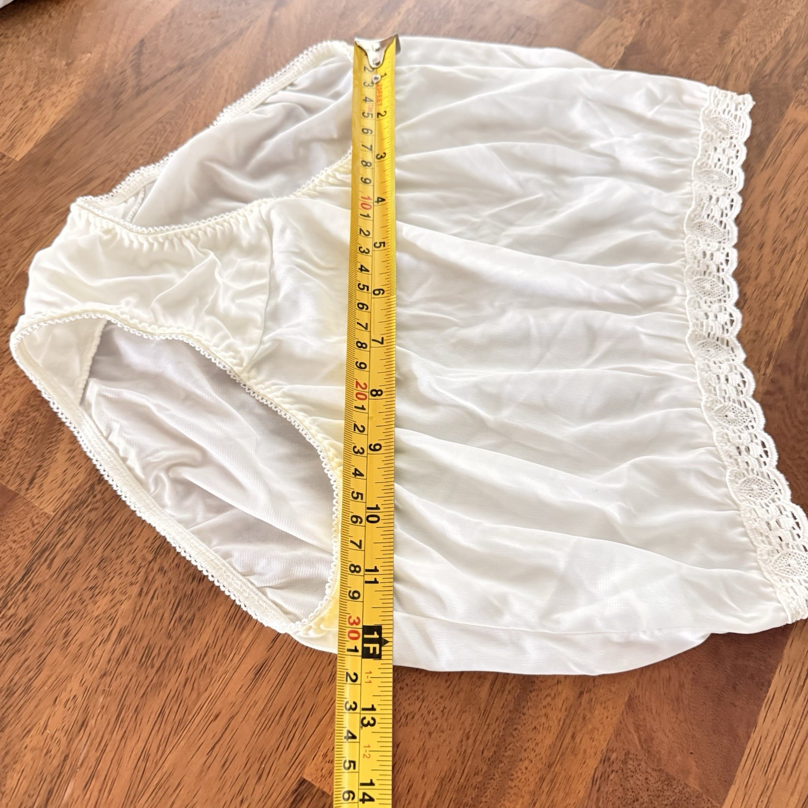 Vintage Bestform Lingerie BL Panties Size 6 Medium Lace Nylon Tricot Brief Sheer