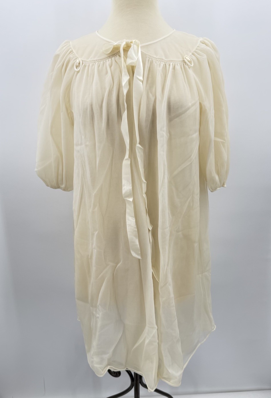 Vintage 60s Hollywood Vassarette Ivory Sheer Nylon Peignoir Robe Lingerie