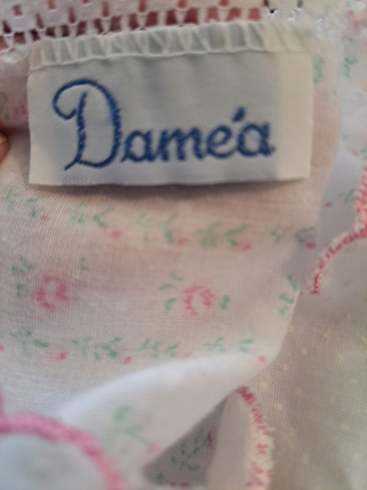 Damea Pink & White Thin House Coat & Night Gown Flowers Full Snap Small SEE PICT