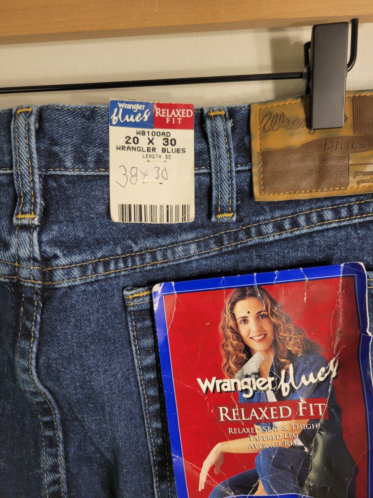 Vintage 90’s Deadstock Womens Wrangler Blues Relaxed Fit Jeans Size 38 Waist