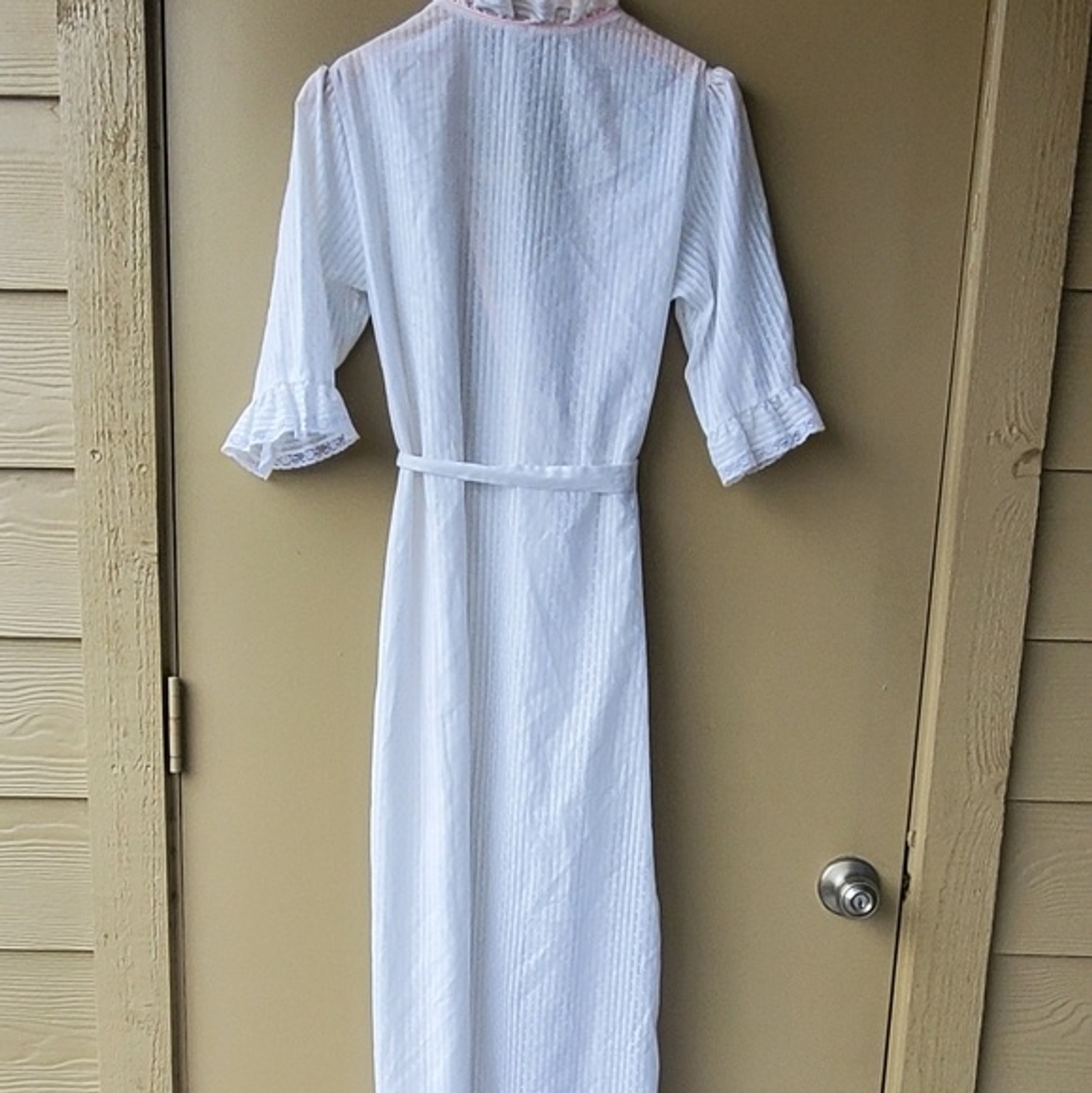 Vintage Jennifer Dale White Polka-dot Sheer Robe size 11