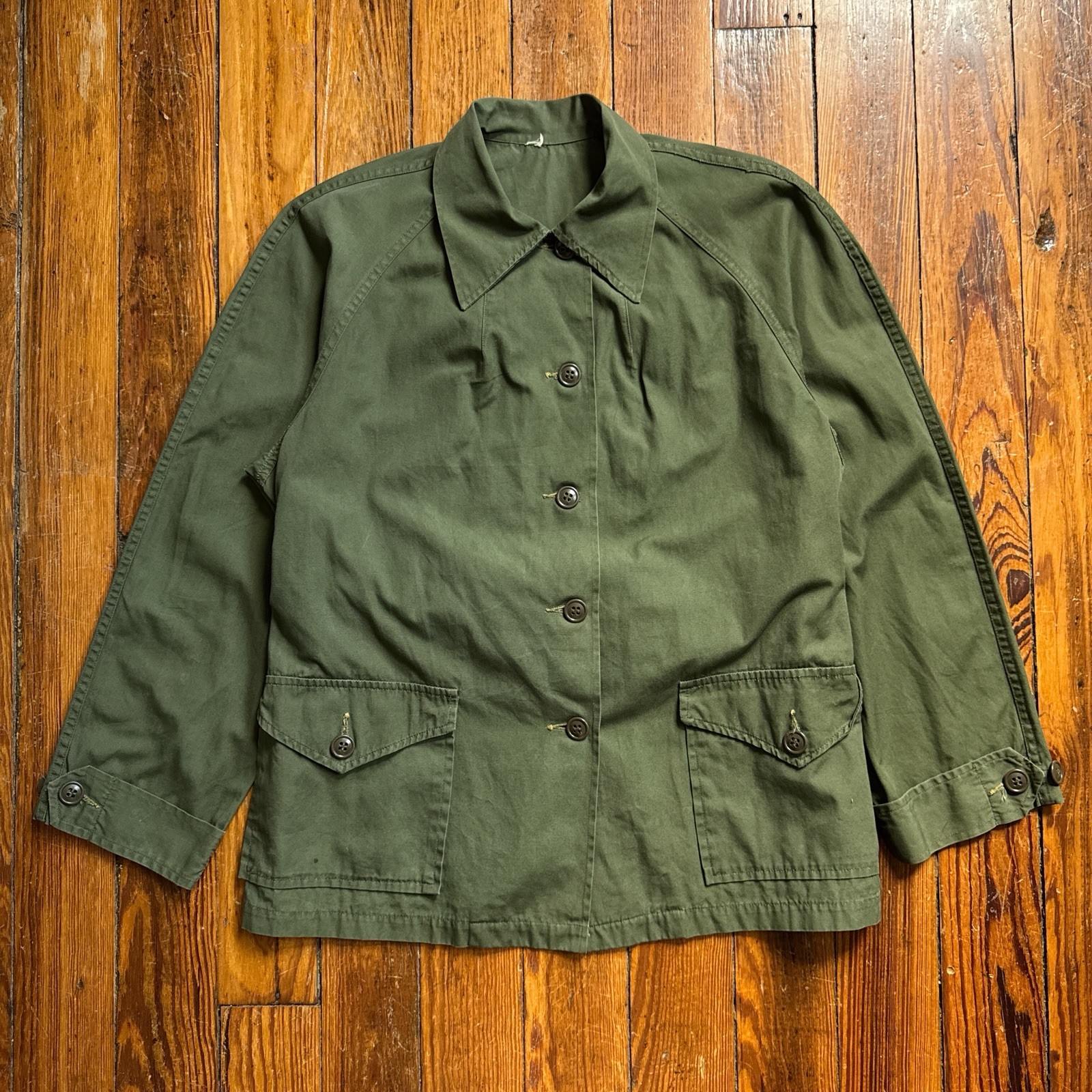 Vintage 1950’s US Military Women’s Raglan Sleeve Poplin Shirt Jacket Size Medium