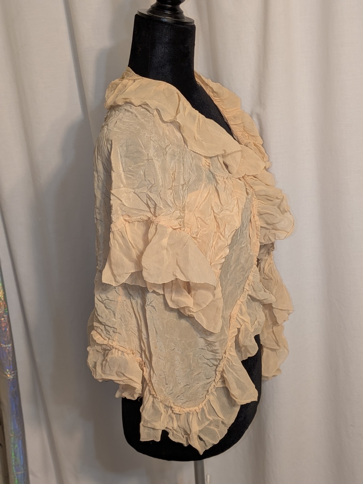 Antique 1930s Light Pink Chiffon Cape W/ Embroidered Rose Sz M