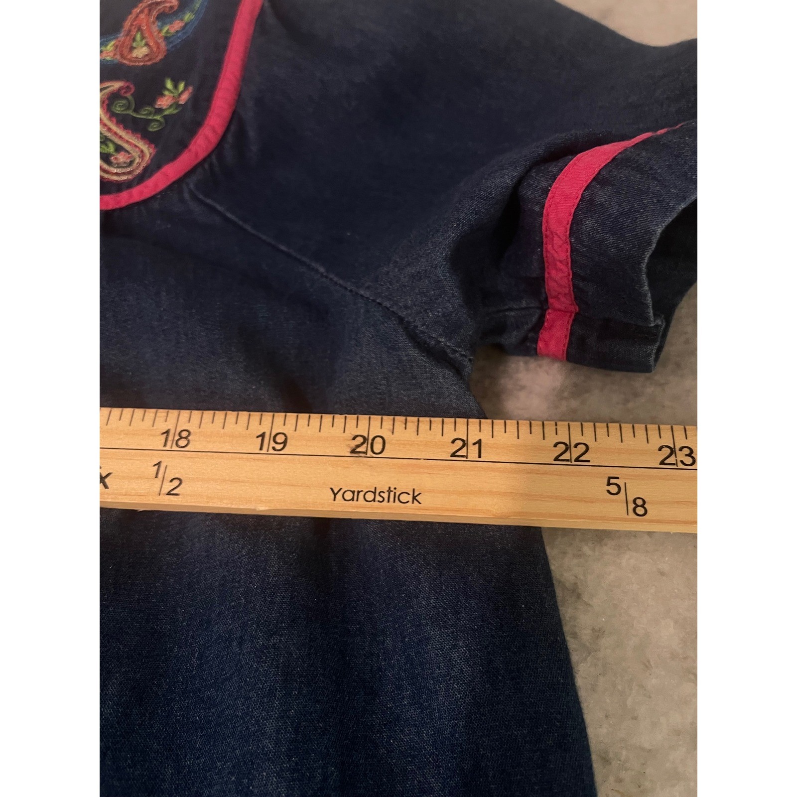 Vintage Go Softly Patio Dress Womens M Blue Denim Embroidered Zip Front