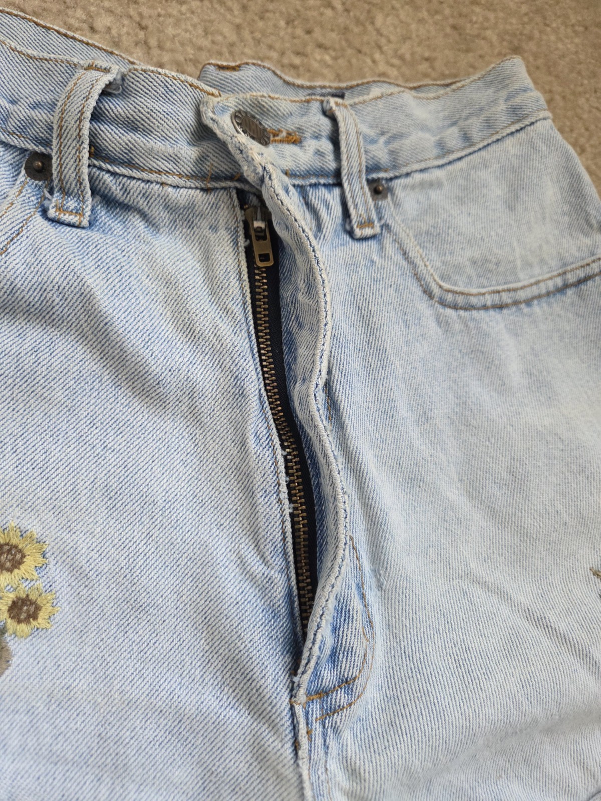 Vintage 90s Jean Festival Shorts – Nuovo Jeanswear County Seat – Size 5/6