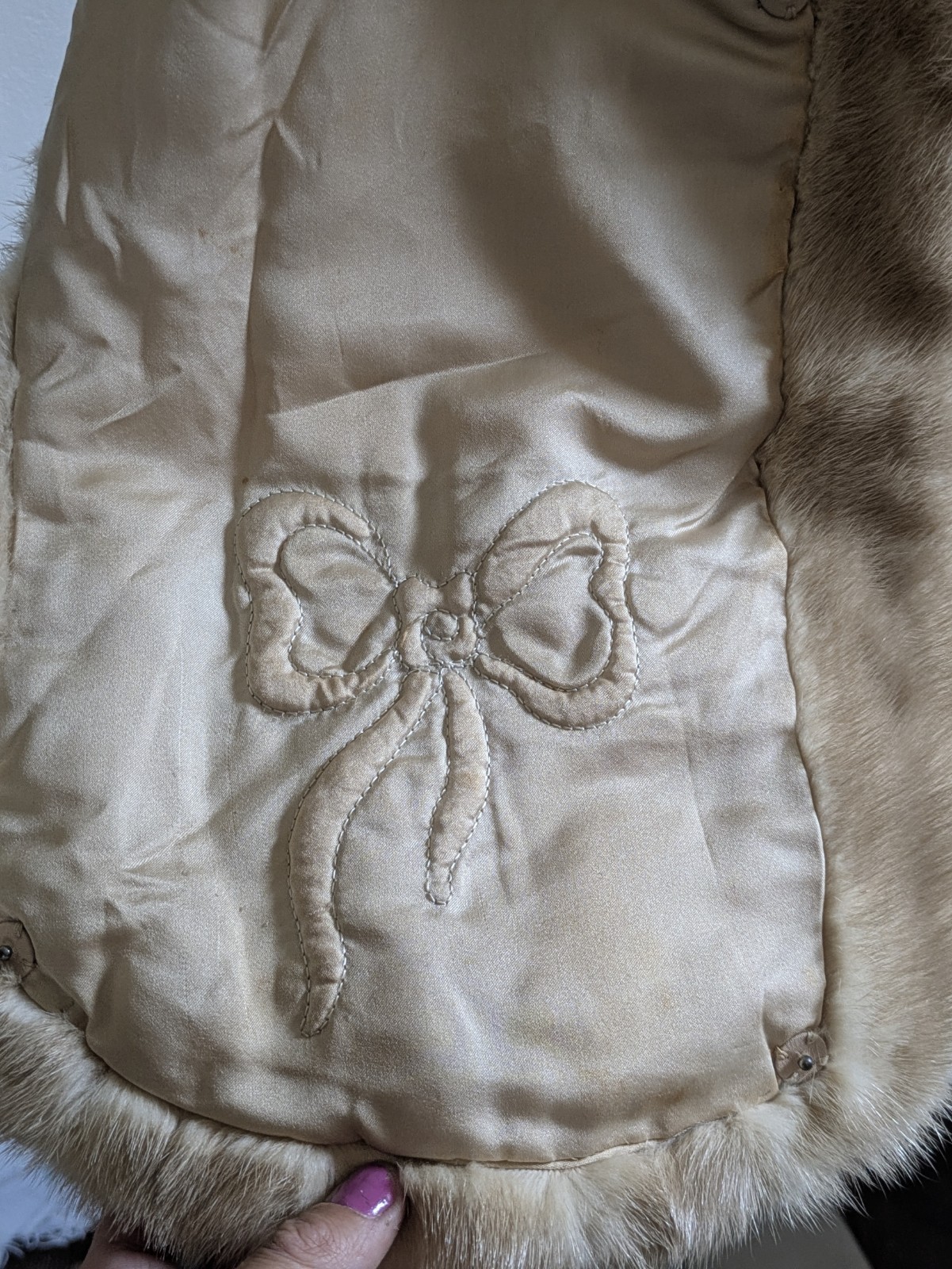 Vintage Mink Fur Stole Shawl Wrap Pale Beige Blonde Real Fur Tourmaline