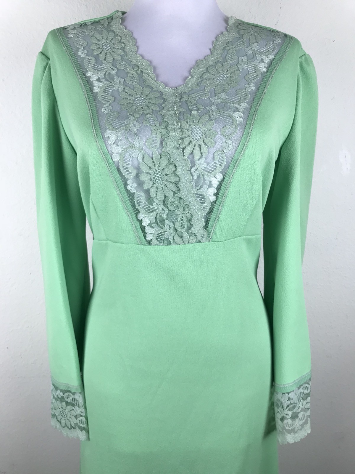 Vintage 1960s Maxi Dress Polyester Floral Lace Long Sleeves Green M L