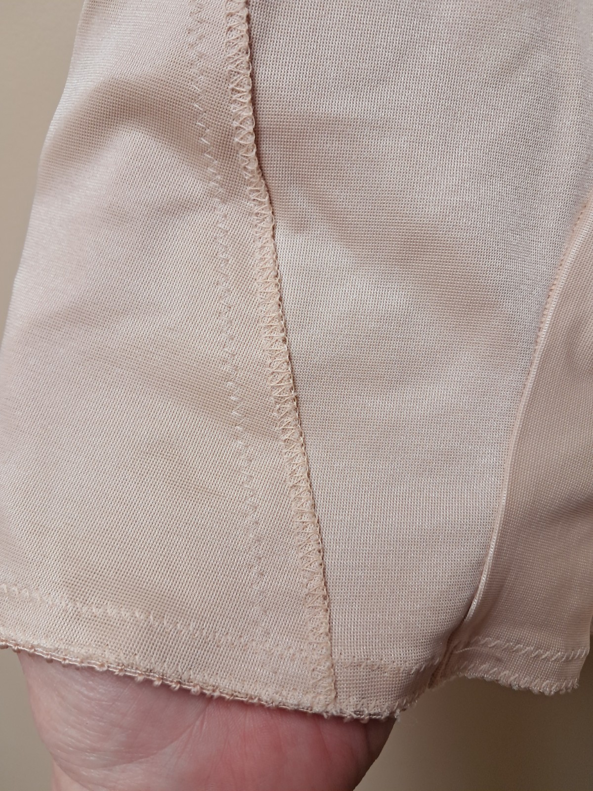 NWOT Vintage Bestform Beige De-emphasizer Shorts Girdle FIRM MEDIUM Union Label