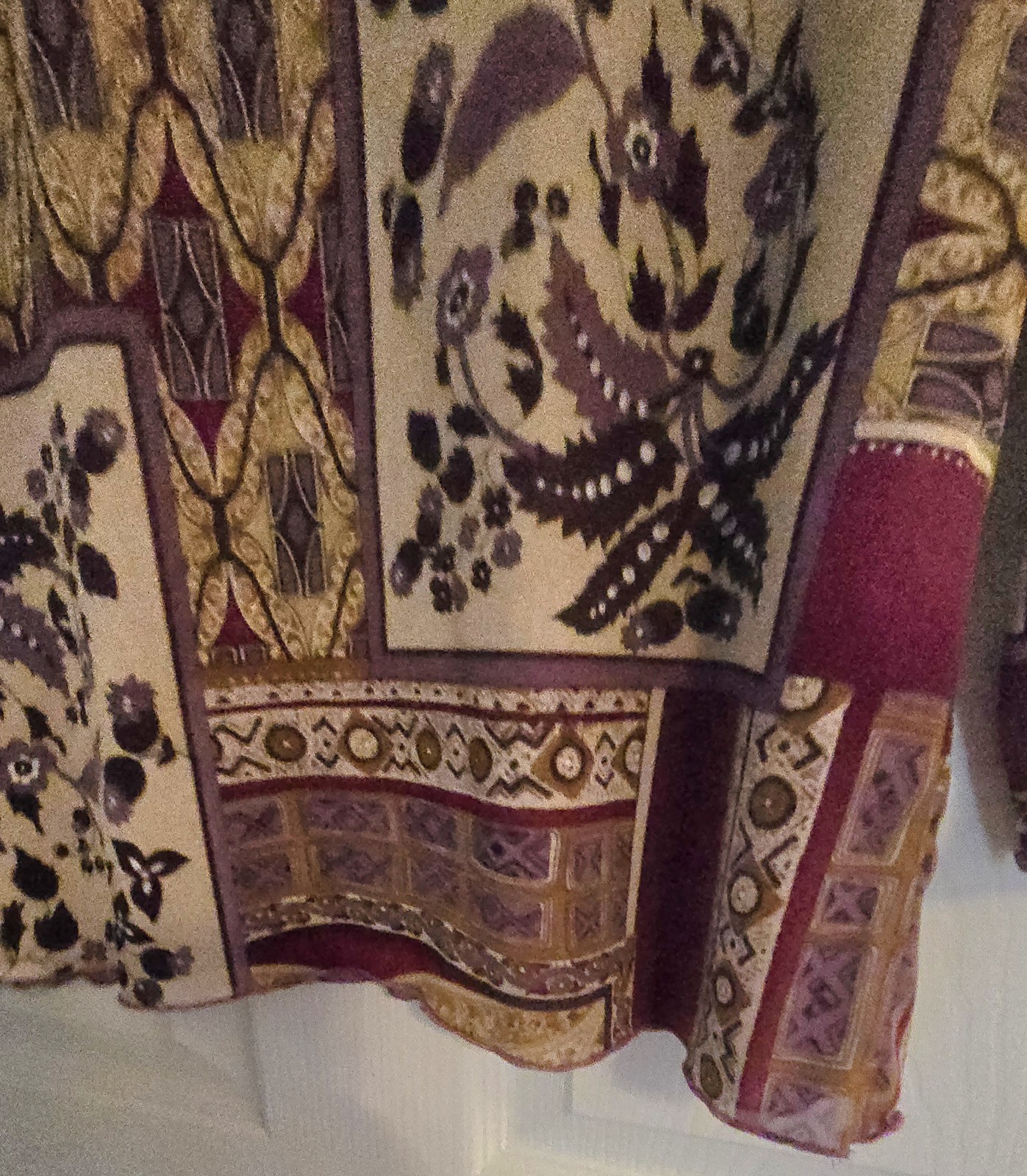 90s Erin London Women’s Sm Bohemian Long Sleeve V-Neck Burgundy Paisley Blouse