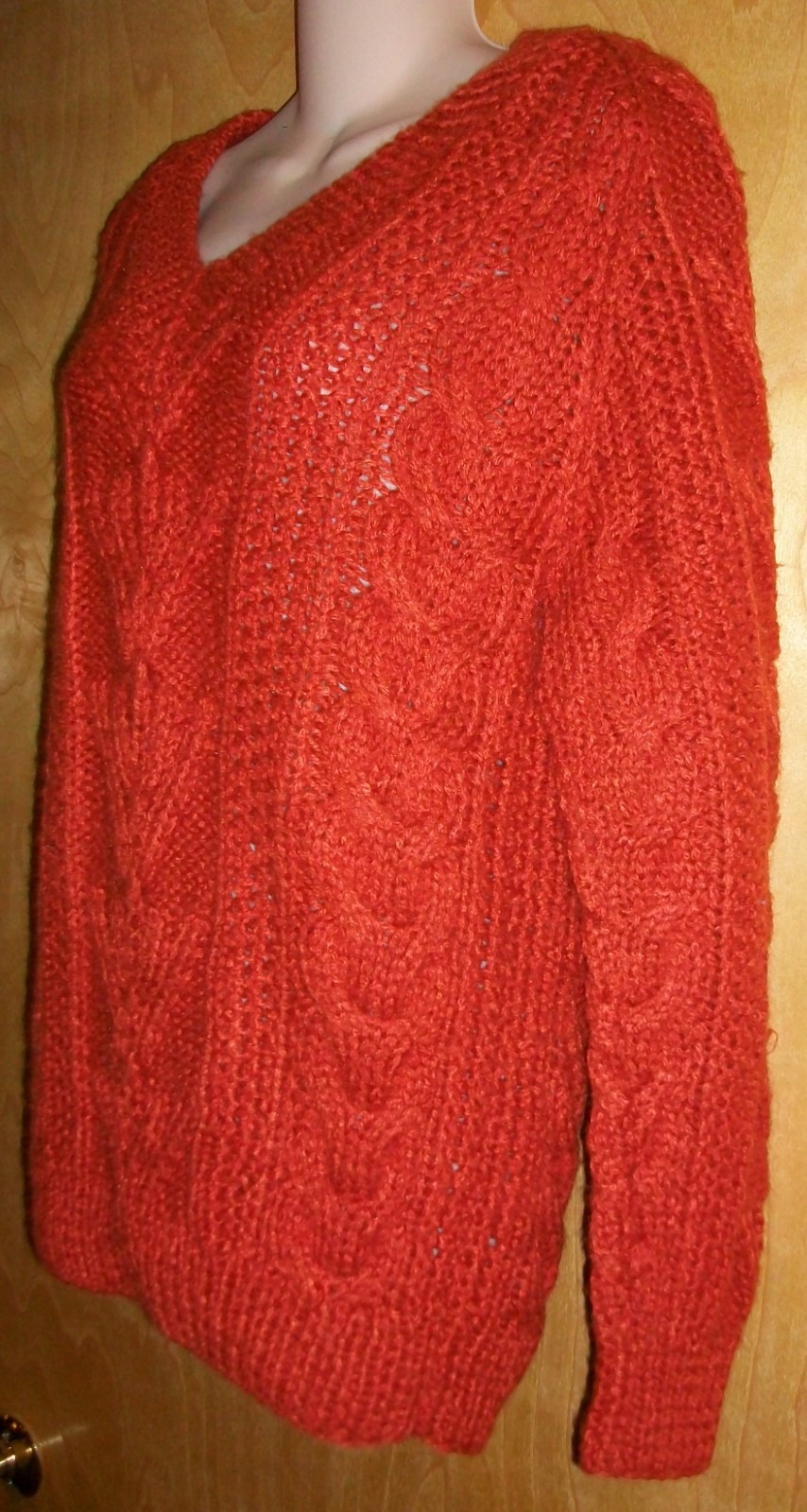 Vintage Hukapoo Paprika Orange Acrylic Cable Knit Pullover V-neck Sweater MEDIUM