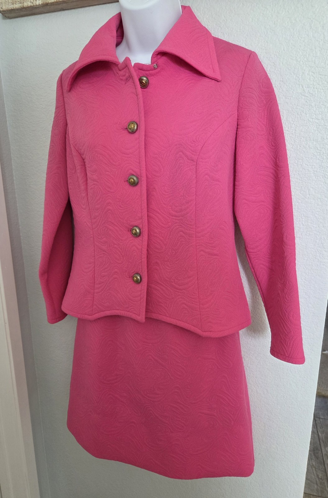 Vintage Puritan Forever Young – Pink Skirt And Jacket