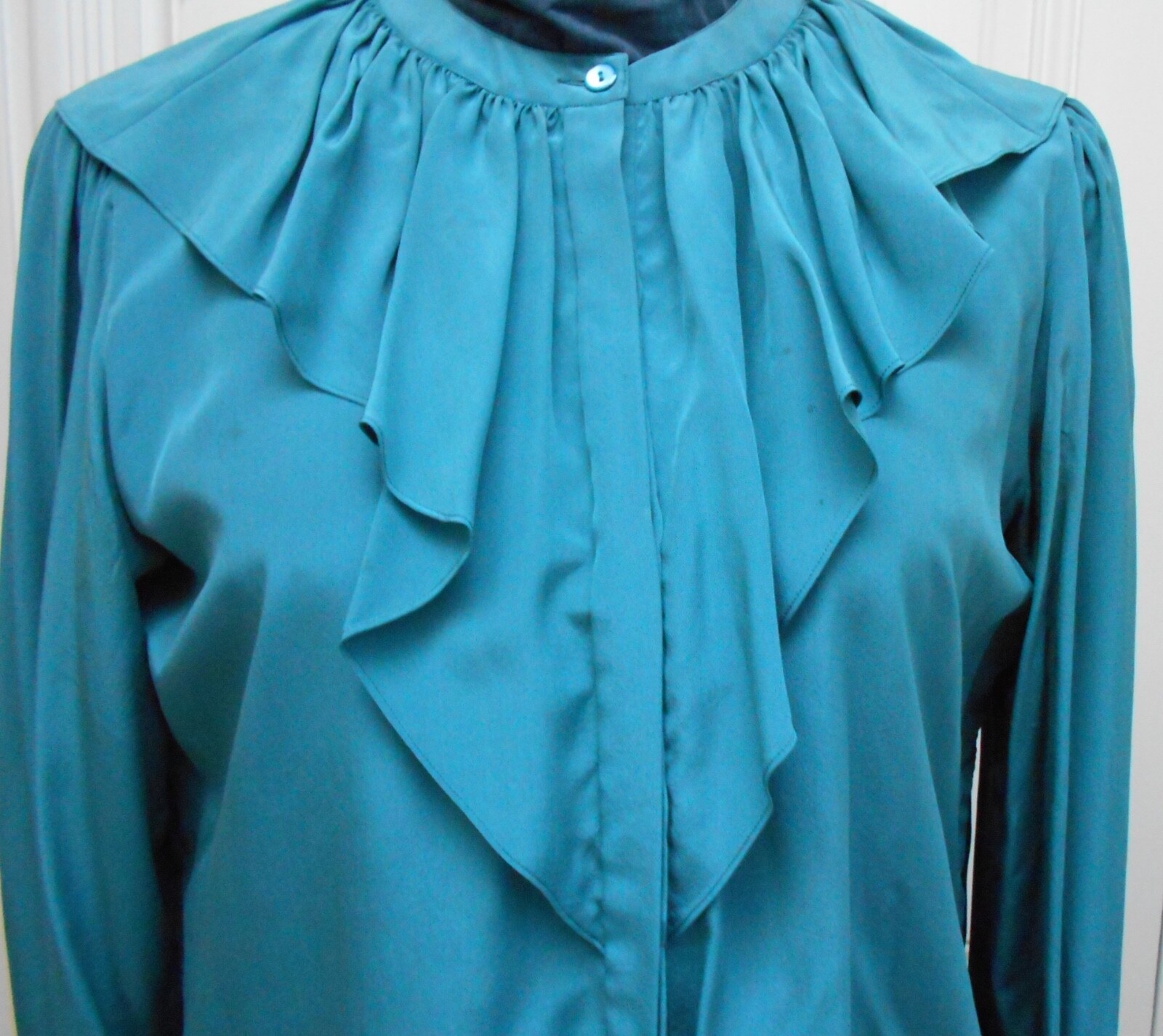 CHARLES JOURDAN~TEAL SILK BLOUSE~PARIS C: 1980’s ~sz Euro 40~ ELEGANT COLLAR