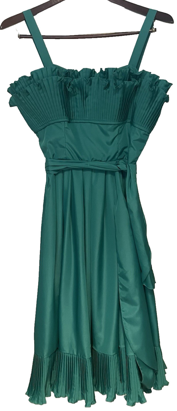 Vintage Green Party Dress Full Skirt Stand Up Neck Satin Mid-Length No Tags