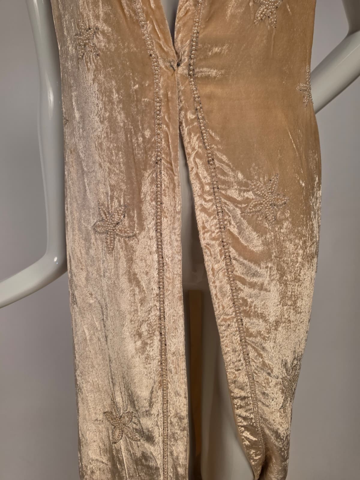 WEDDING WORTHY 1920’S BLONDE SILK VELVET BRIDAL COAT FOR DRESS W PEARL STAR