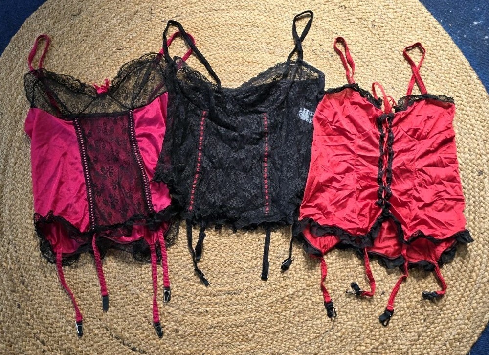 VTG Nan Flower Lace Corset Cami Top Coquette Garters Sheer Dainty Size M/L