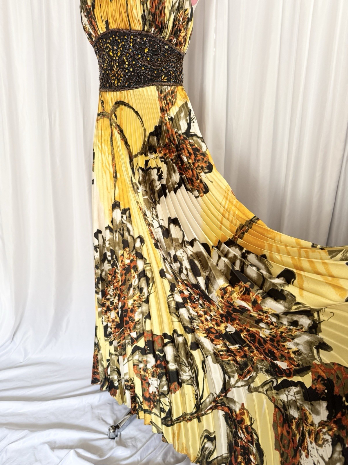 Vintage Yellow Leopard Floral Beaded Sequin Pleated Formal Gown Dress 14 Jovani