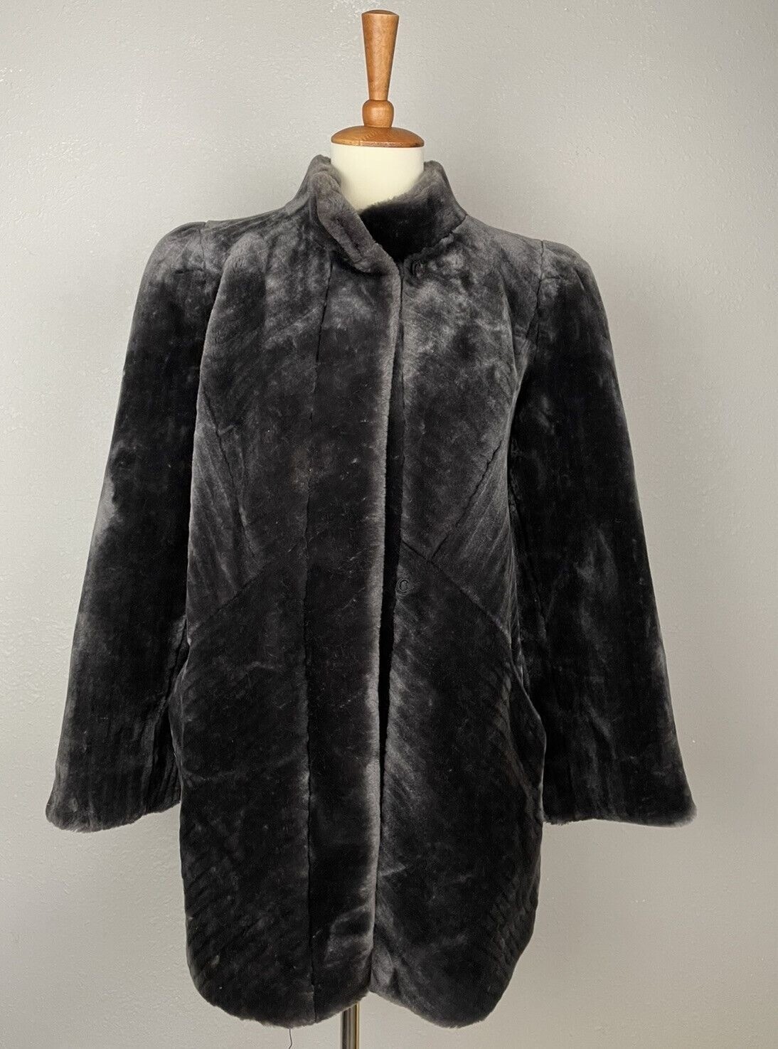 Intrigue Luxury by Glenoit Black Vintage Fur Coat Faux Mink Women’s 14 Union USA