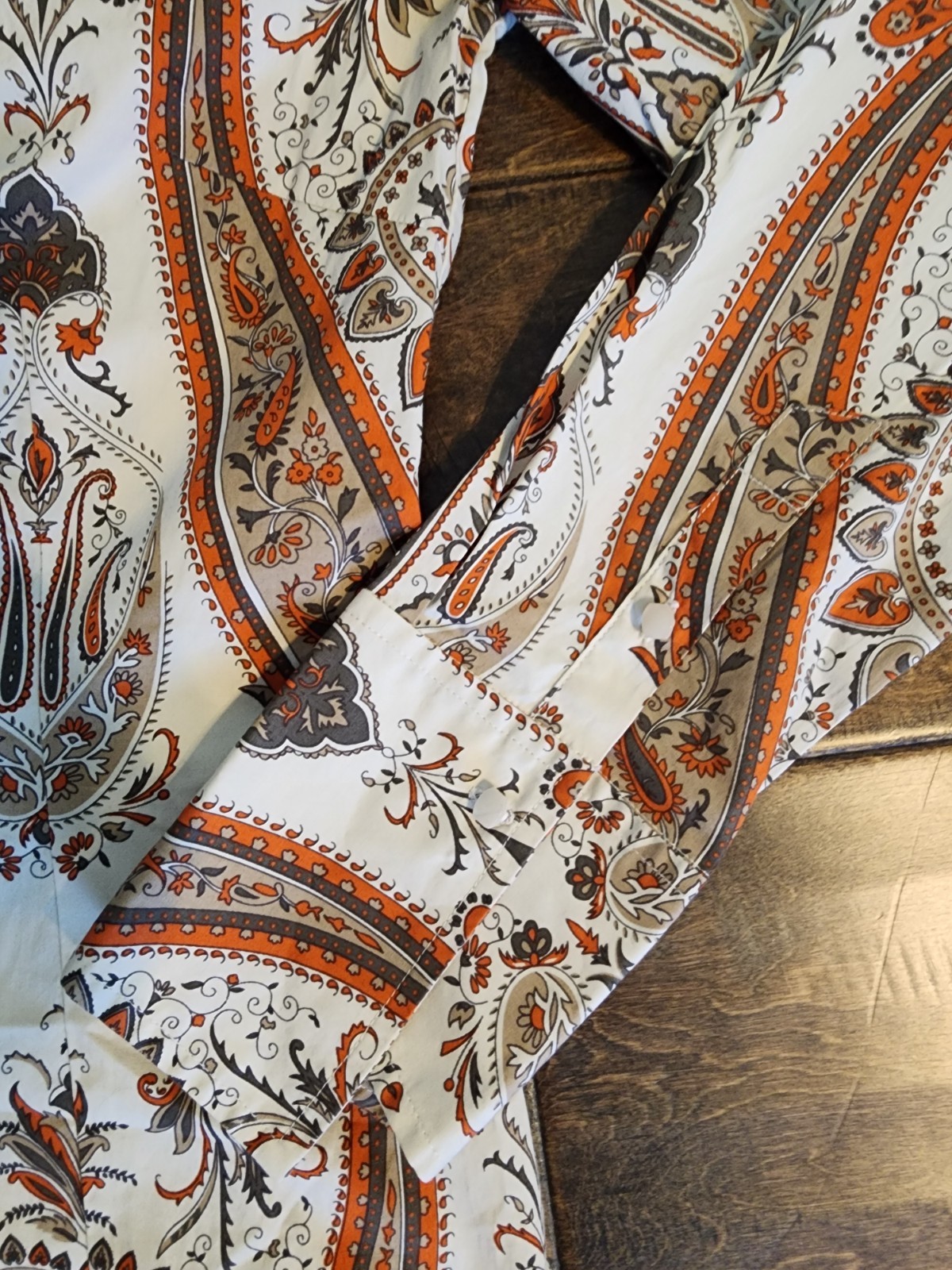 🐎Esprit VTG 90’s WOMEN’S Orange and Gray Paisley Button-Down Shirt. SZ M✨️ Y2K
