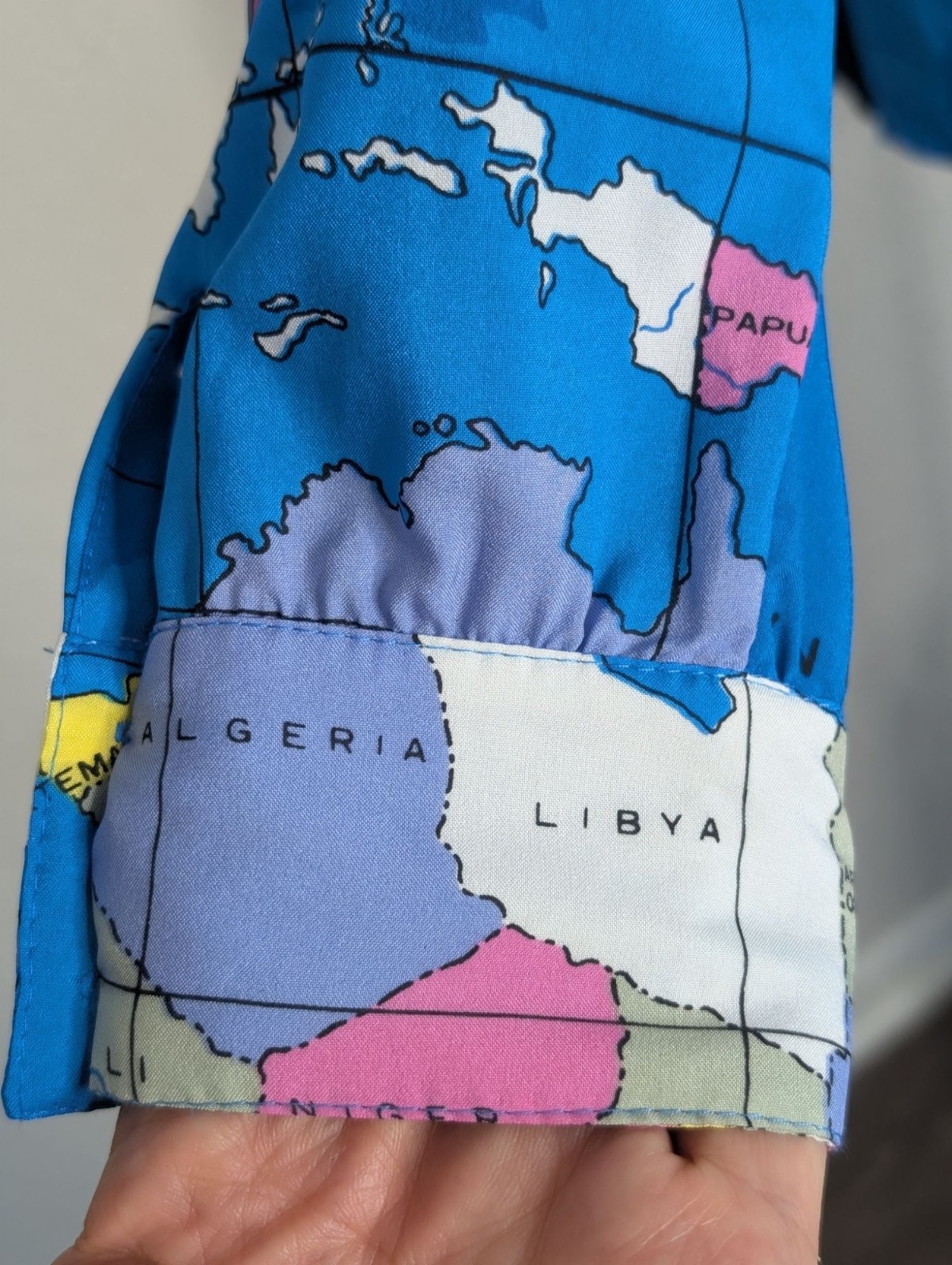 Vtg 70s Disco Shirt King James Novelty Print World Map Topography Cartography S