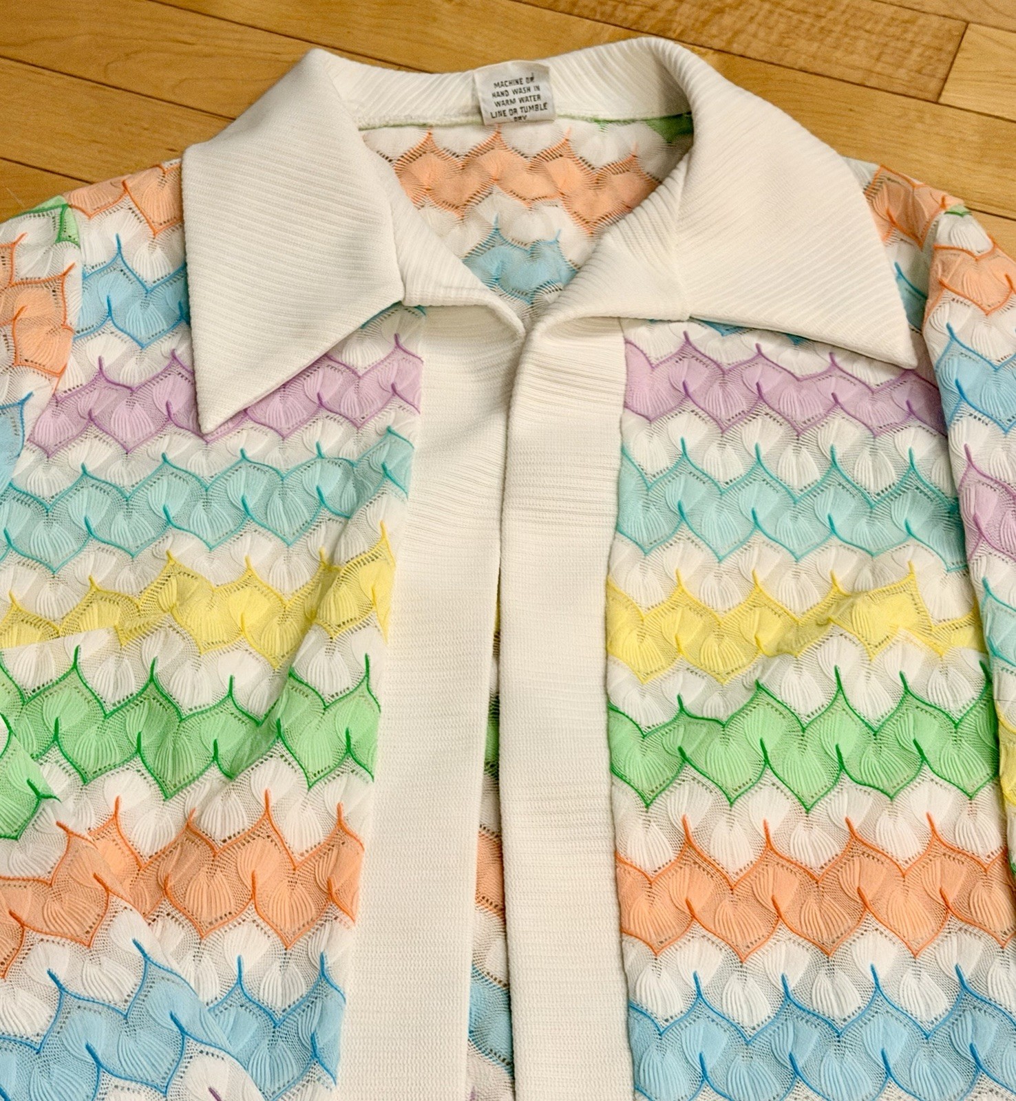 Vintage 1970s Rainbow Chevron Open Knit Cardigan Mod Textured Sweater S/M 19×21