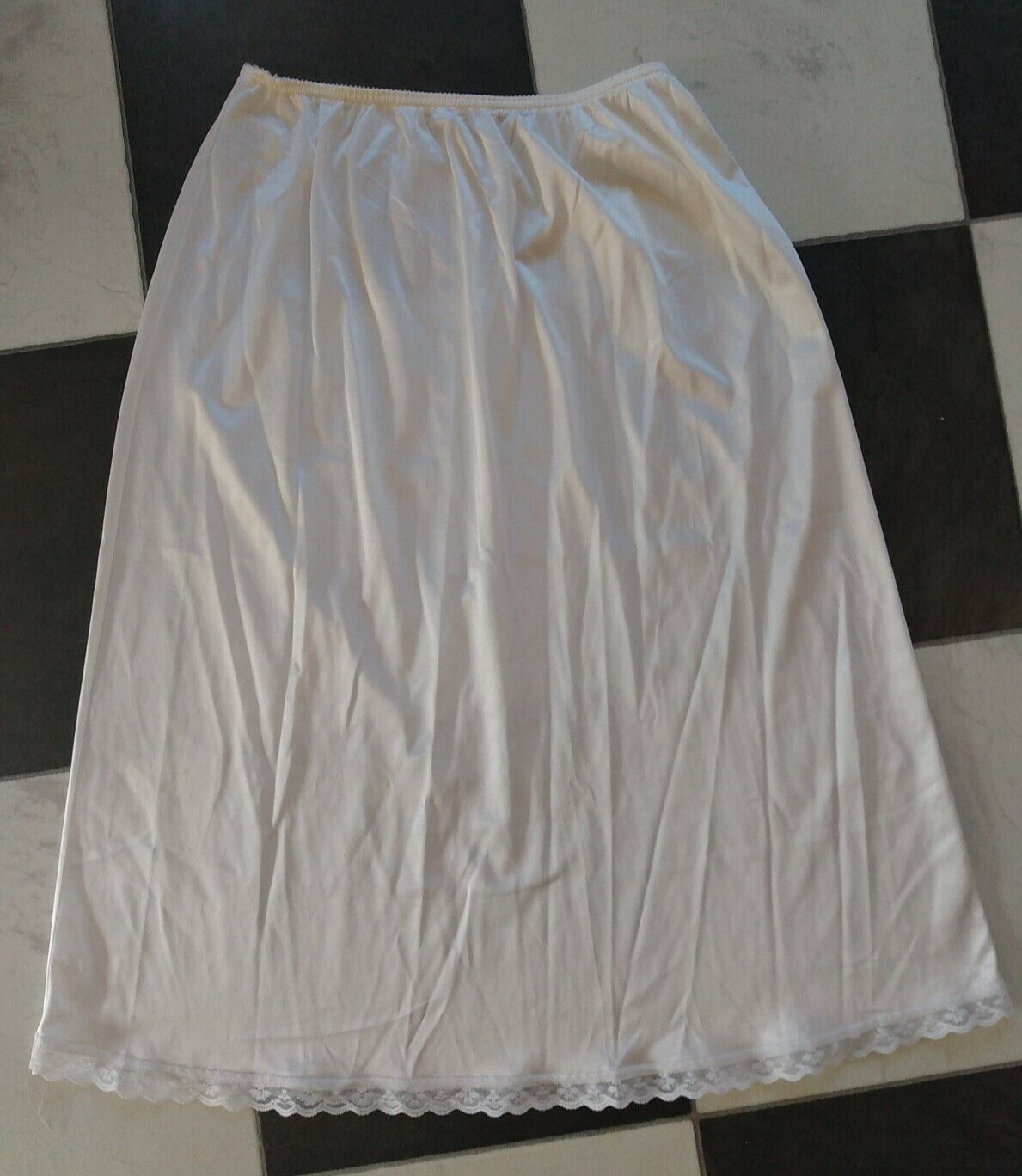 Vintage JC Penney Large White/Off White Long Half Slip Lace Trimmed Hem 3829 USA