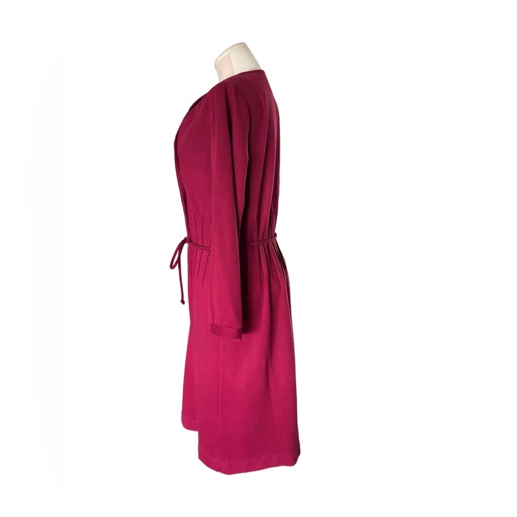 Vintage Romantic Feminine Cottagecore Aesthetic – Magenta Button Front Dress – M