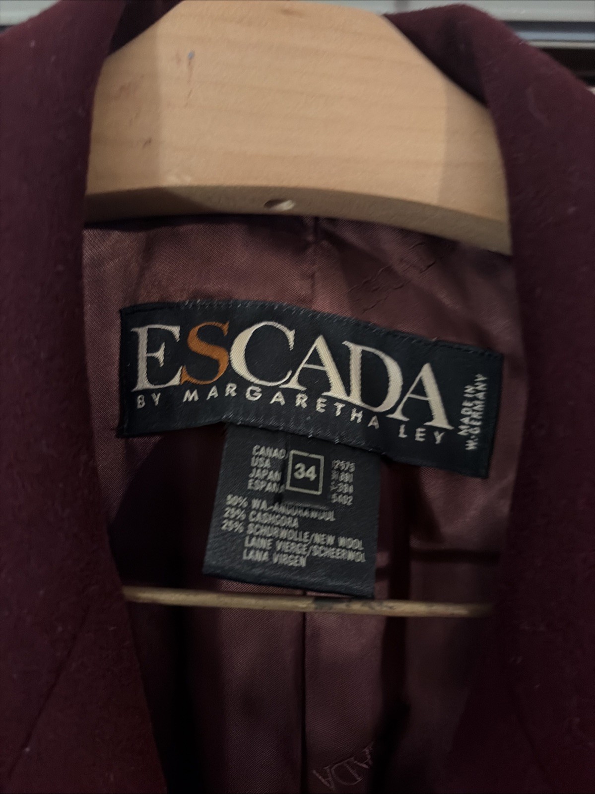 Vintage Escada Margaretha Ley Burgundy Wool Blazer Gold Buttons EU 34 US 2