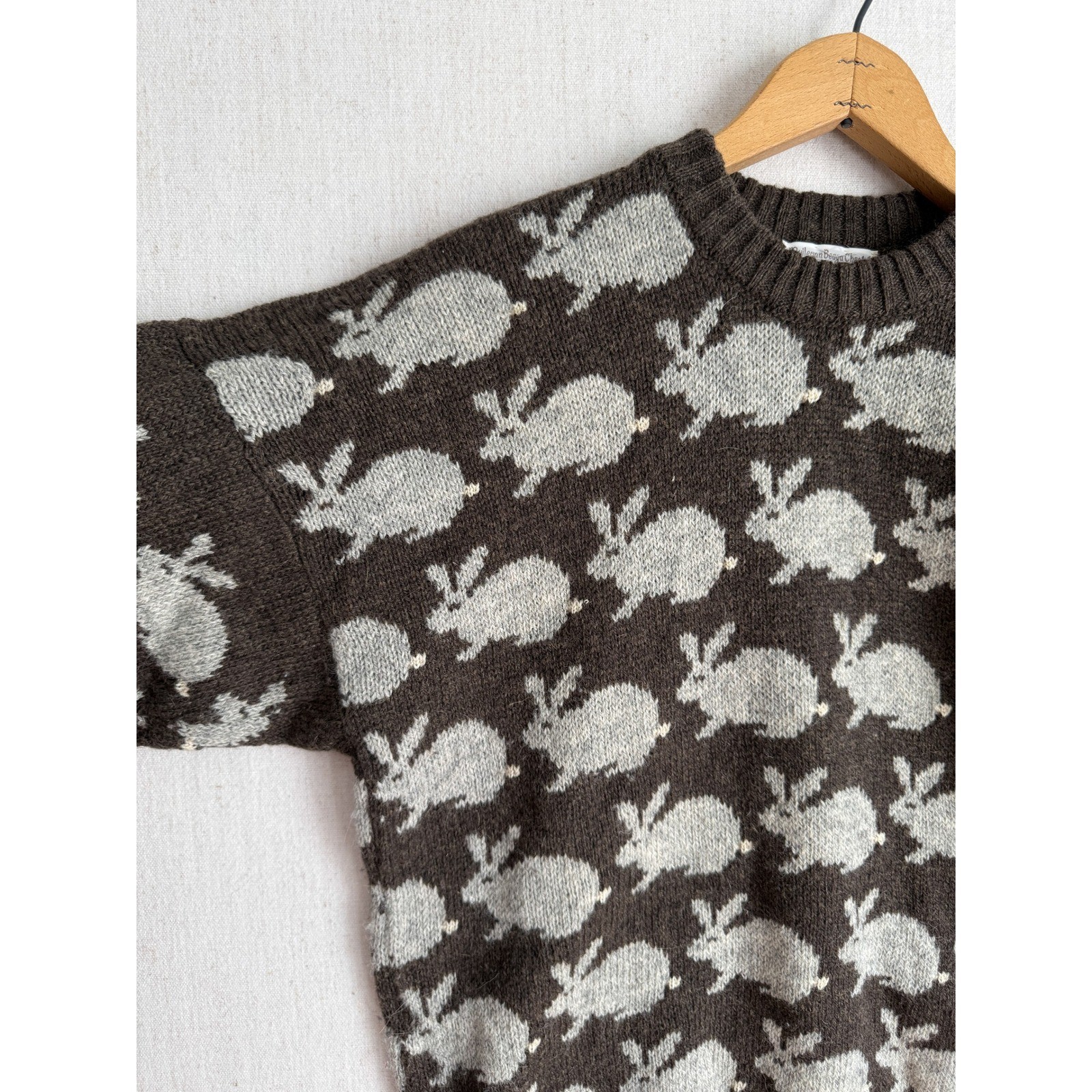 Skye Crotal Knitwear Vintage Wool Rabbit Sweater Brown Made in Scotland Women L