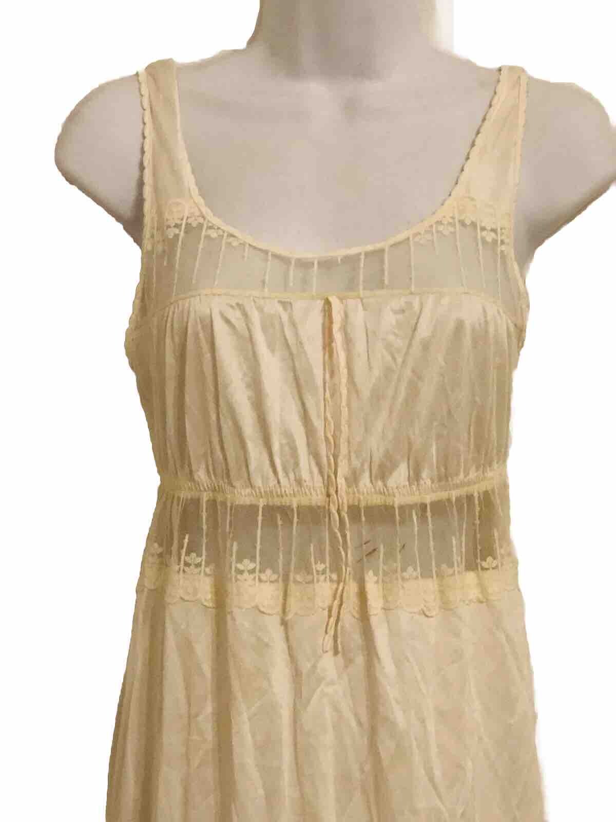 VTG Keynote Long Ivory Nightgown Made In UK Sheer Nylon Mesh Lace US S UK 10-12