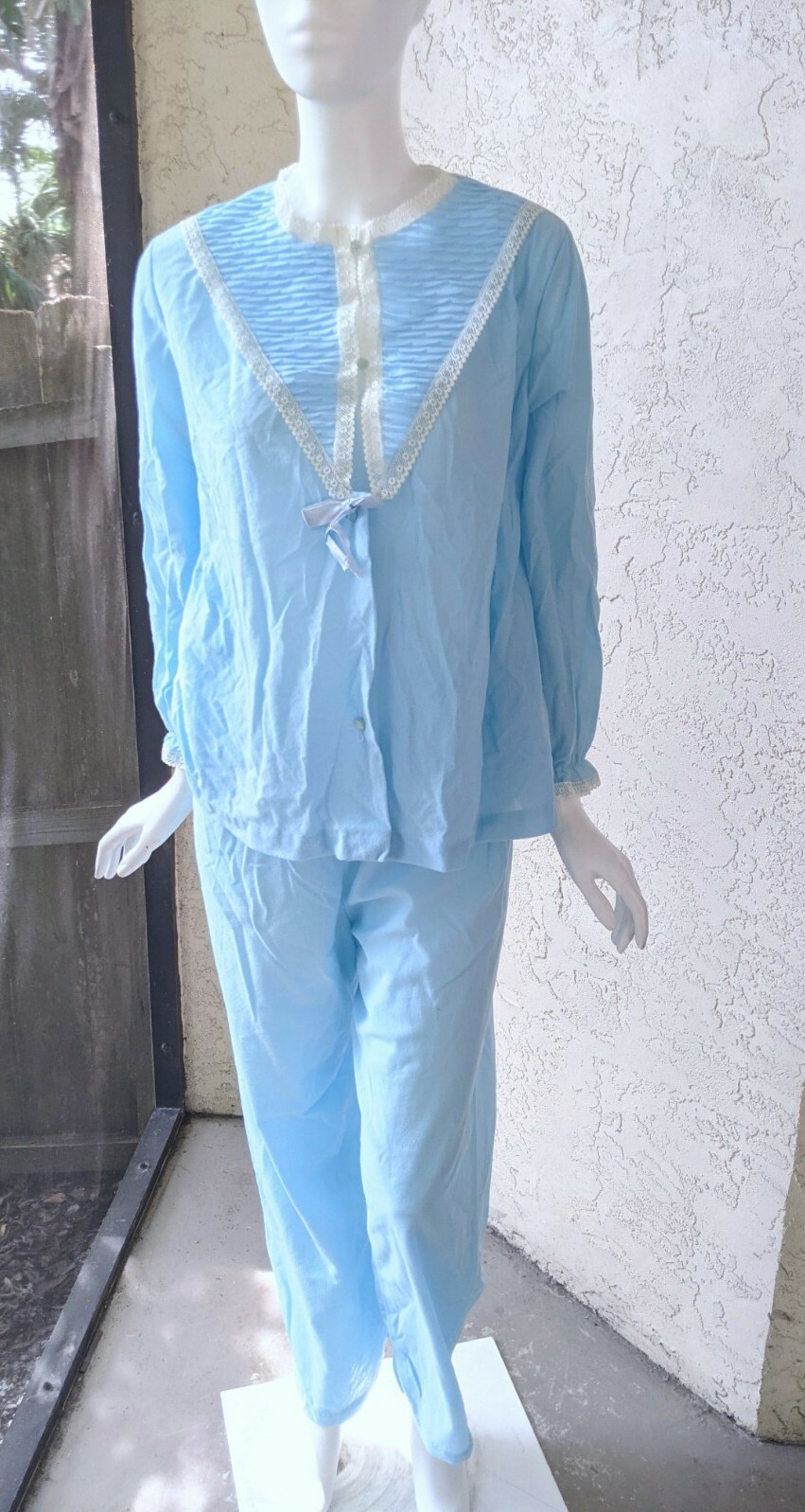 VINTAGE 50s 60s MOVIE STAR BABY BLUE ACETATE PAJAMA SET SIZE MEDIUM MADE IN USA
