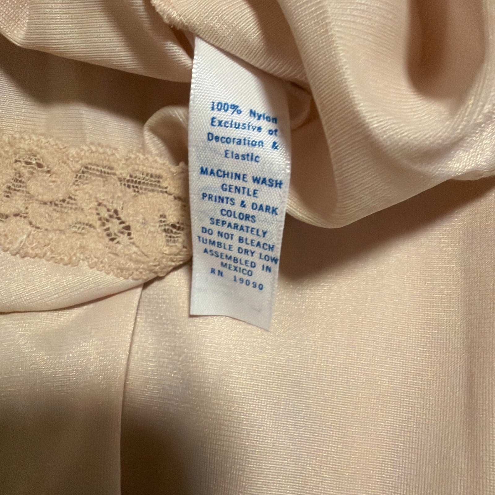 Olga Vintage Beige Lace-Trimmed Full Slip Nylon Size 38 Style 1325F