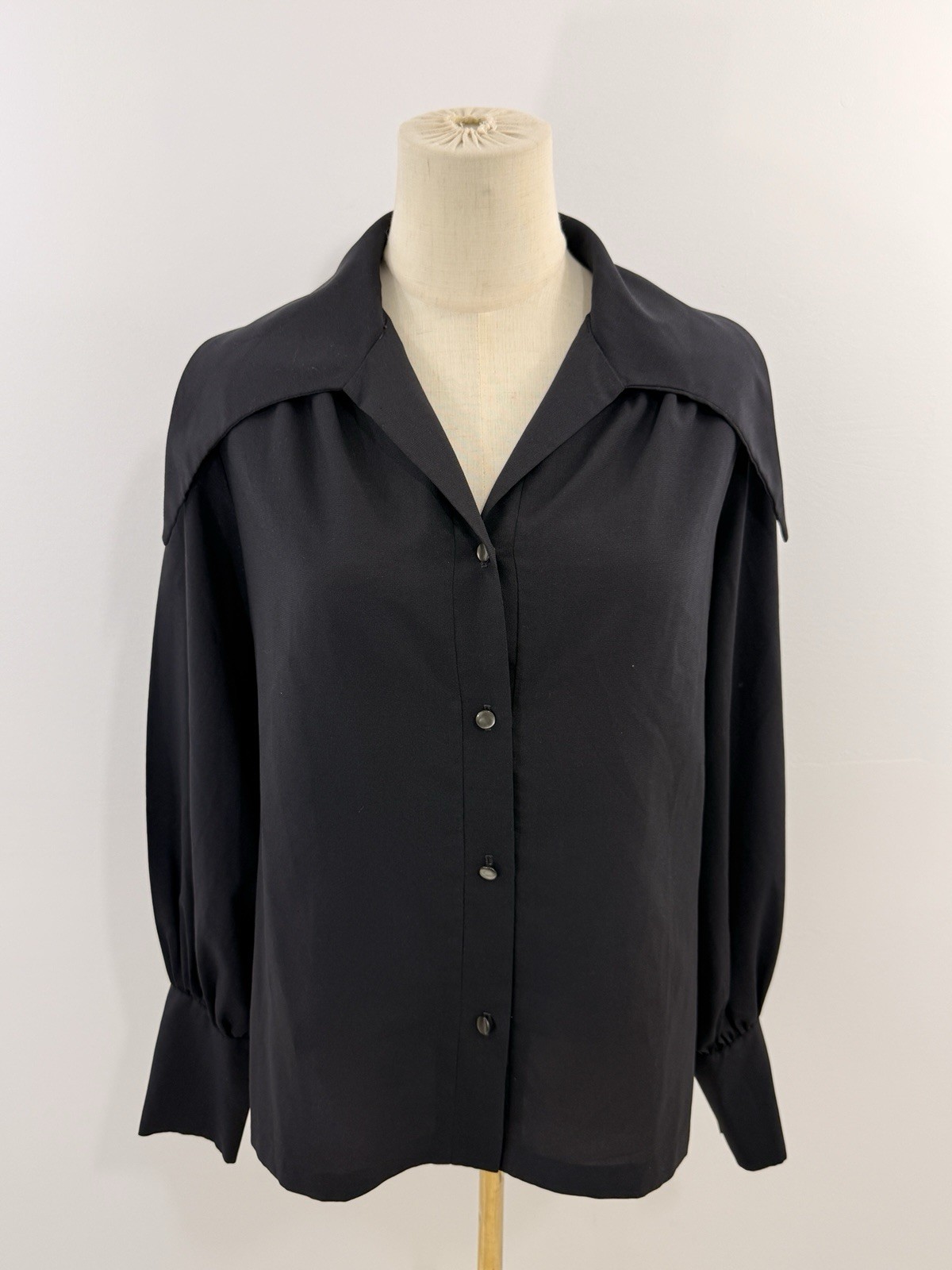 vtg lee mar pageant huge dagger collar blouse black button up steampunk goth mcm
