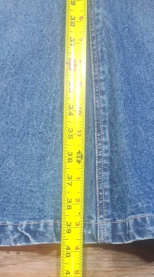 Vintage NWT 90’s Quizz New York Flare Jean Denim Skirt Size 3/4 Style B7-2165D