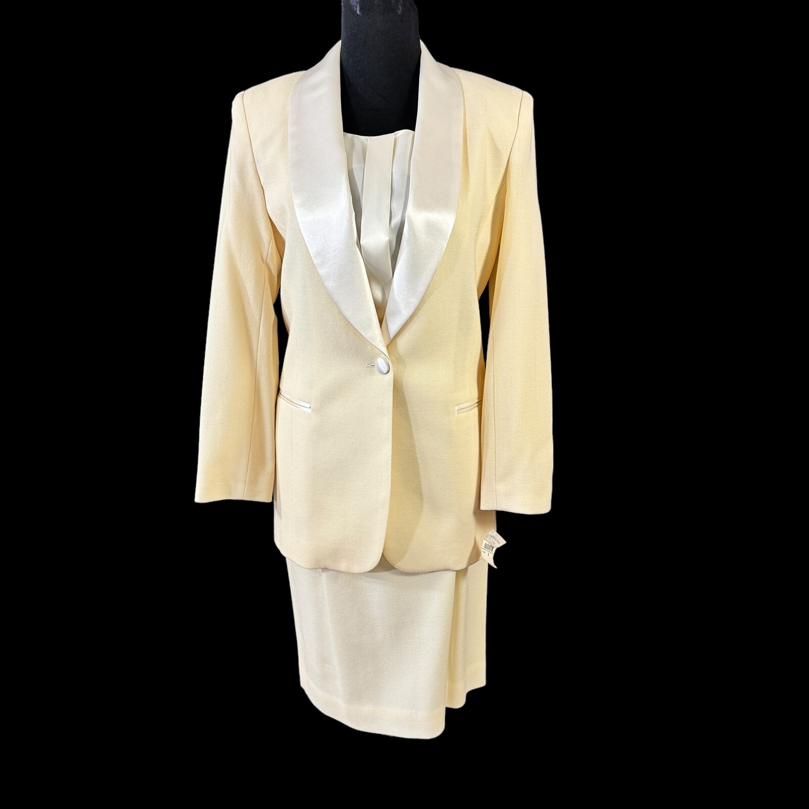 Talbots Winter White Wool Suit Tuxedo Blazer Camisole Skirt Size 6 Vintage 1990s