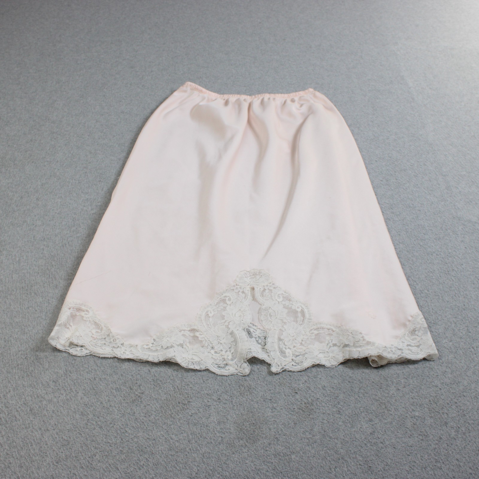 Vintage Christian Dior Half Slip Women Size 27 Pink Lace Slit Coquette Sexy READ