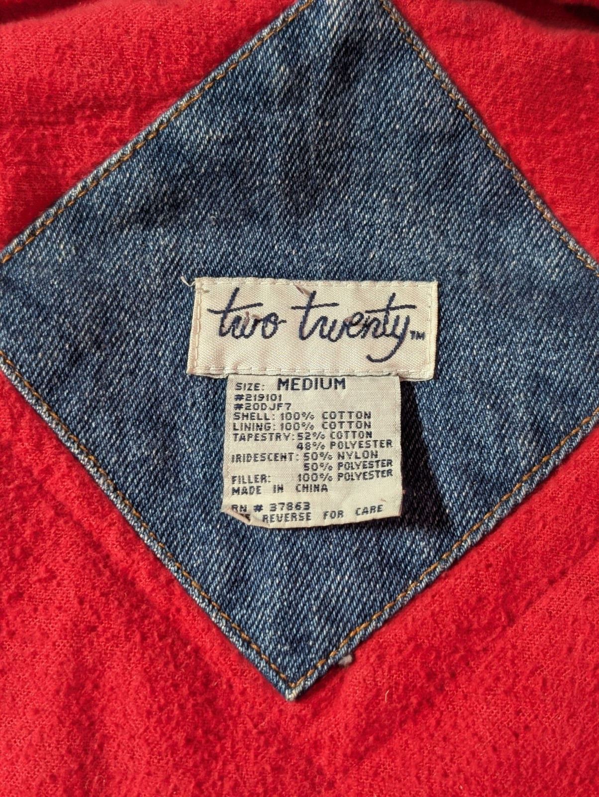 Vintage 90s Two Twenty Women’s Blue Denim Patchwork Winter Lined Jacket Medium