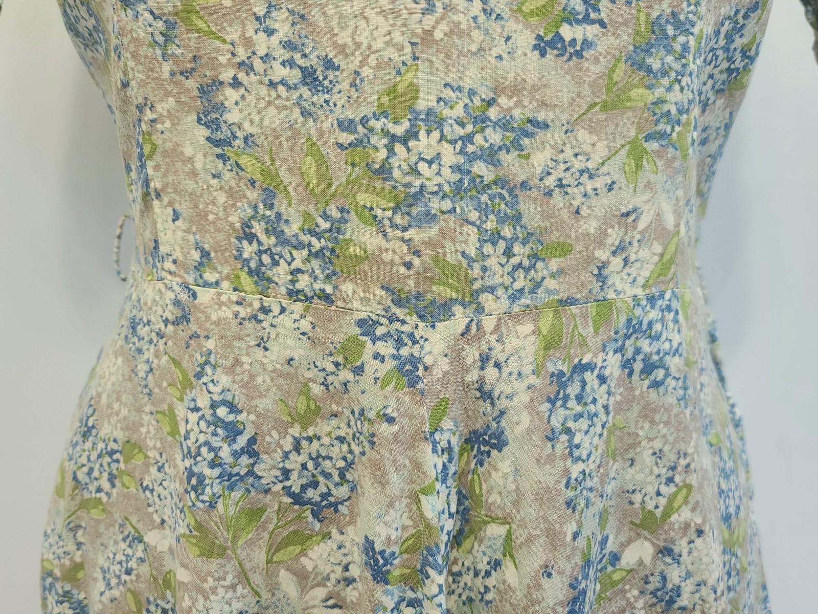 Vintage 1940s 1950s Light Blue Green White Flower Print Dress June Page W-28.5″