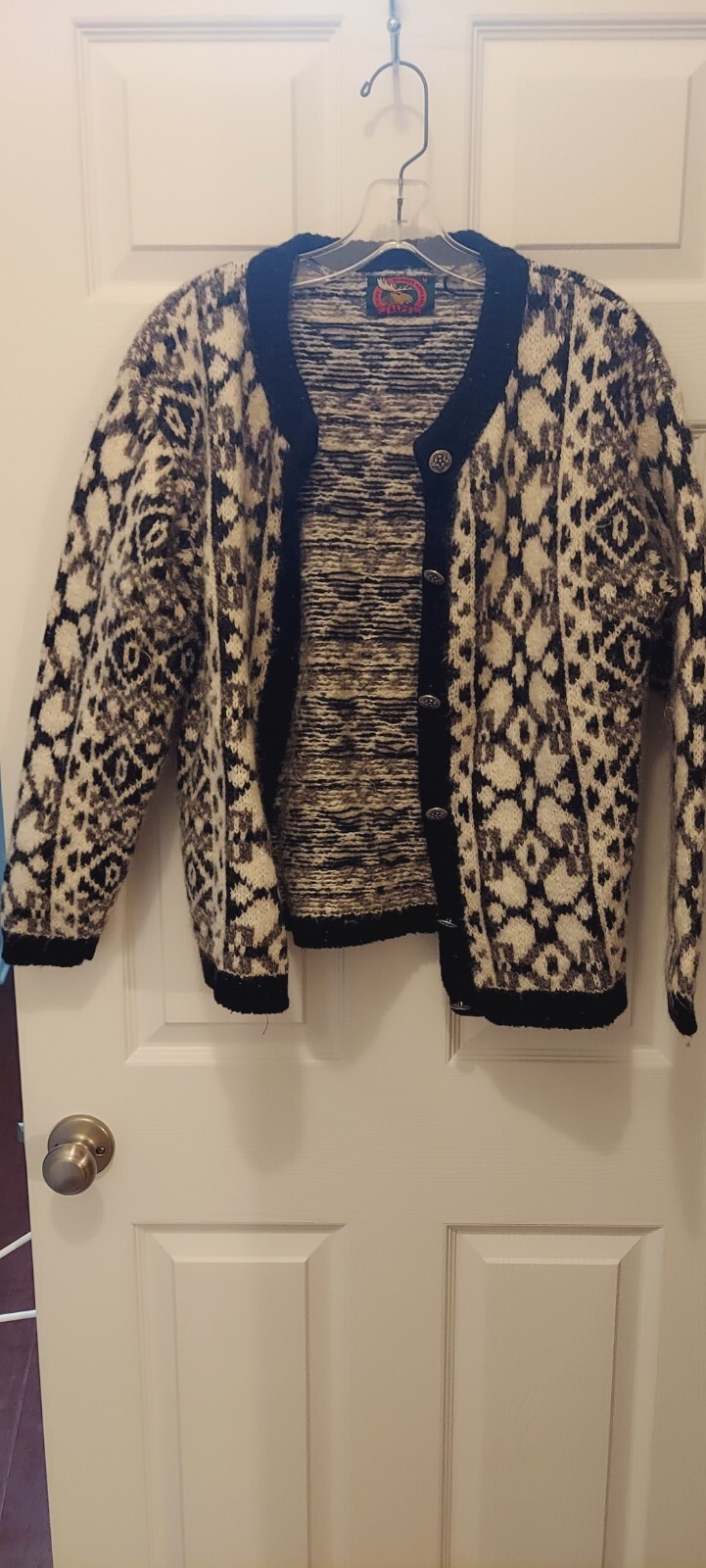 VTG Alps Sweater Fine Women Apparel Sz Medium Black White Knit Wool Blend USA