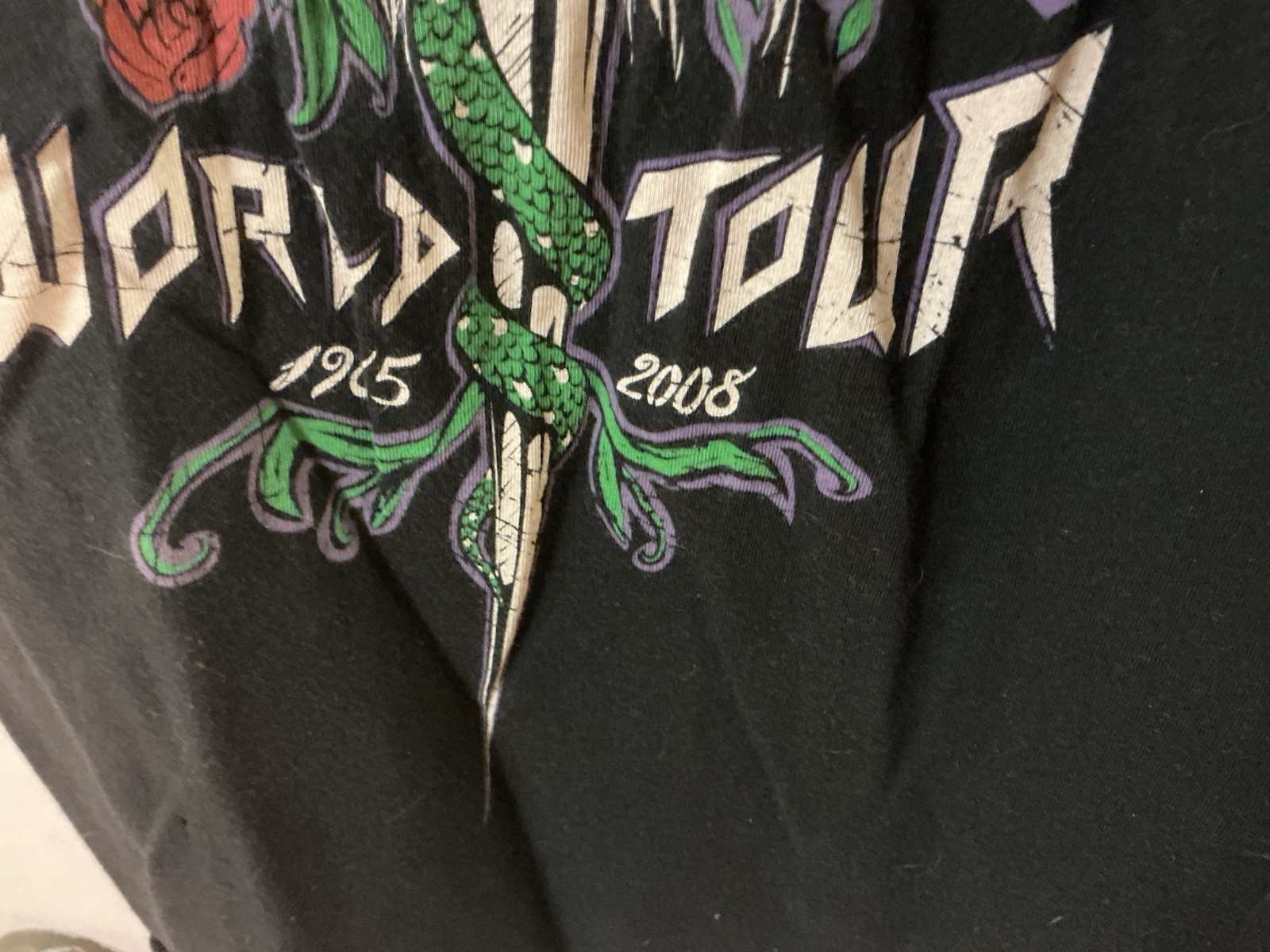 Vintage Rare Y2K Woman’s Lip Service World Tour Skull, Raven, Roses Stud Shirt