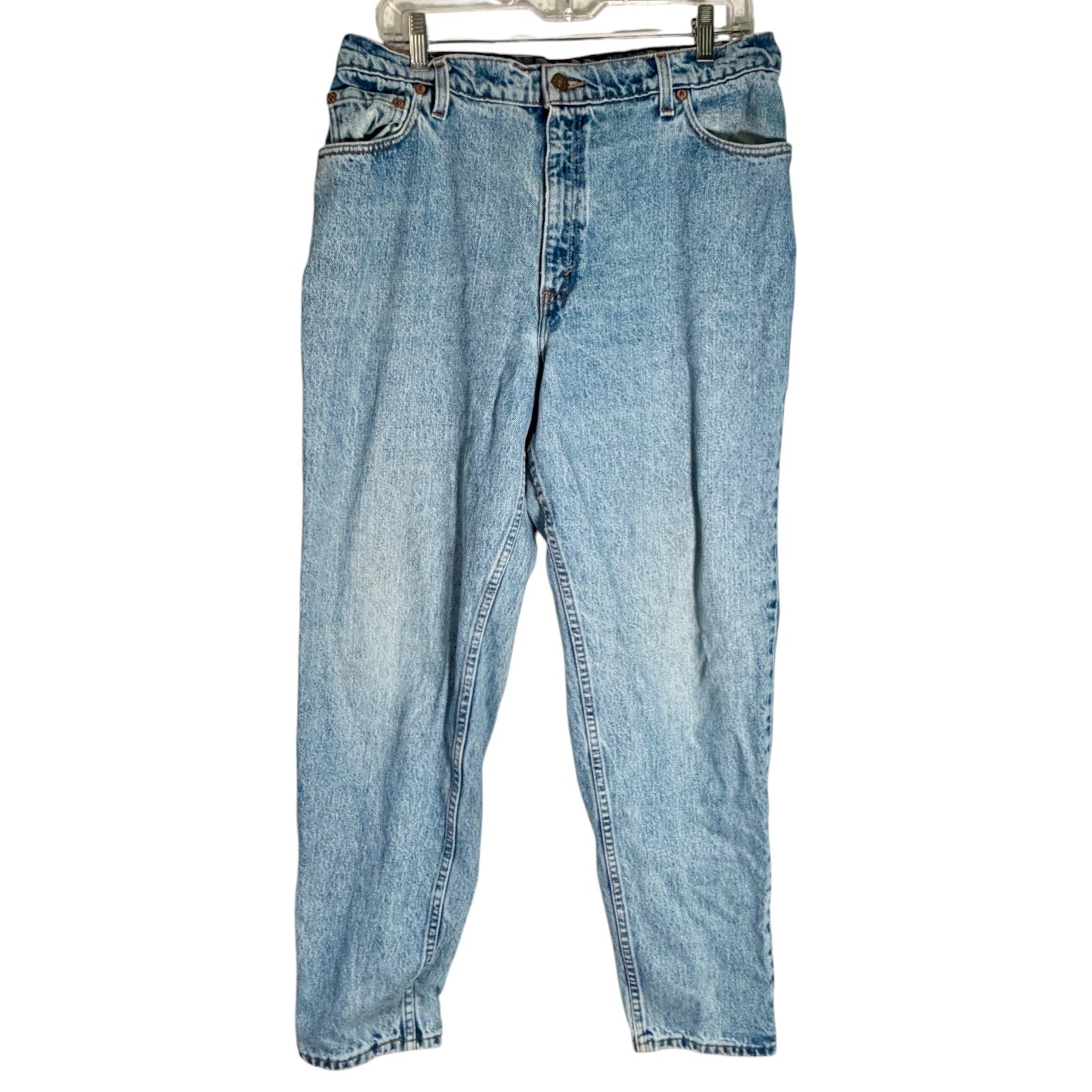 Vintage Levi’s 90’s Women’s 550 Relaxed Fit Tapered Leg Jeans Light 16 32×30 USA