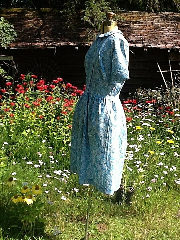 Vintage 1950’s Carol Brent Farm Day DRESS 38-28-50 not sure it was ever worn